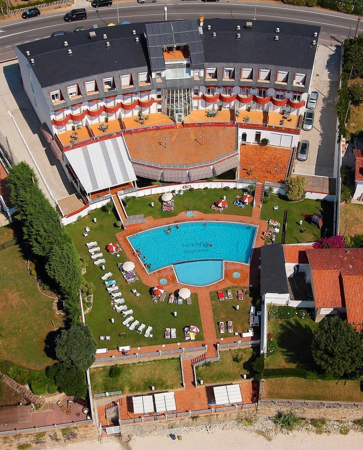 Hotel Spa Nanin Playa Sanxenxo Exterior photo