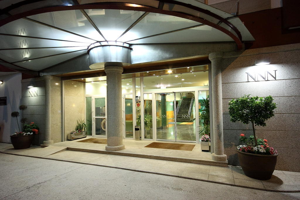 Hotel Spa Nanin Playa Sanxenxo Exterior photo