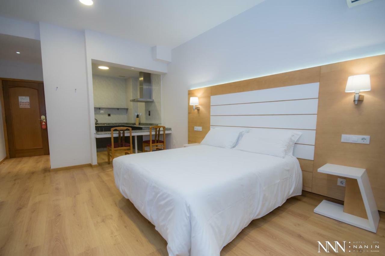 Hotel Spa Nanin Playa Sanxenxo Exterior photo