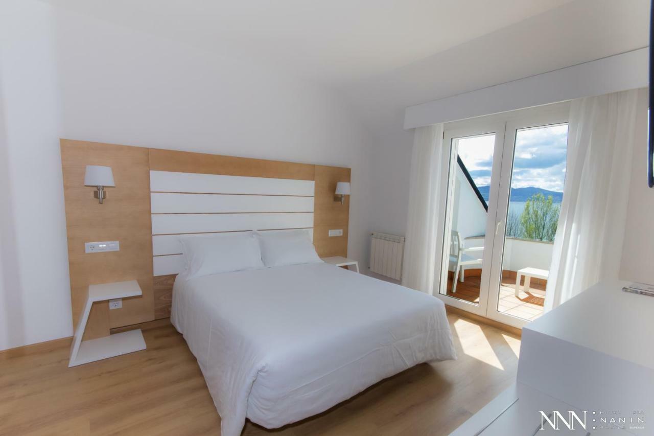 Hotel Spa Nanin Playa Sanxenxo Exterior photo
